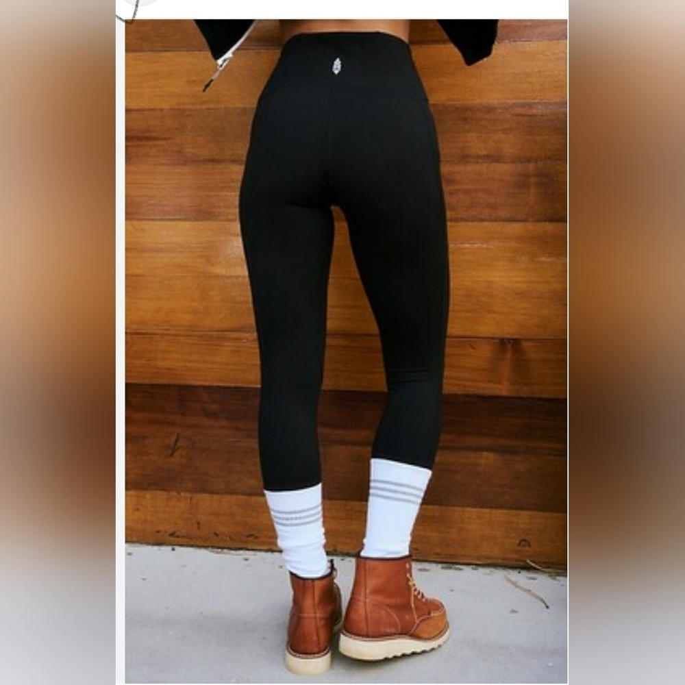 NWOT Free People Sock It To Me Leggings, Color black and white,Size S - Picture 16 of 16
